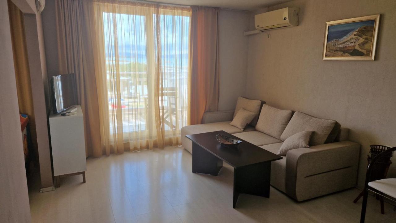 Guest House Compass Lozenec Exteriér fotografie