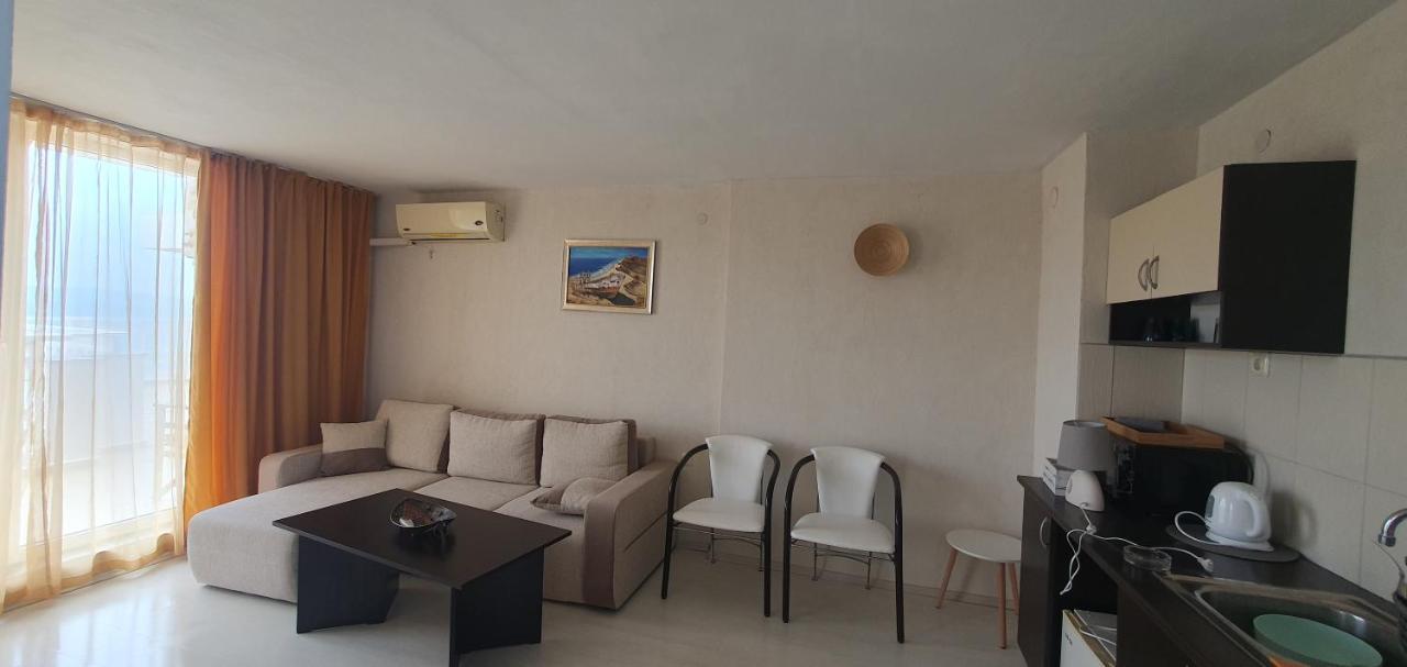 Guest House Compass Lozenec Exteriér fotografie