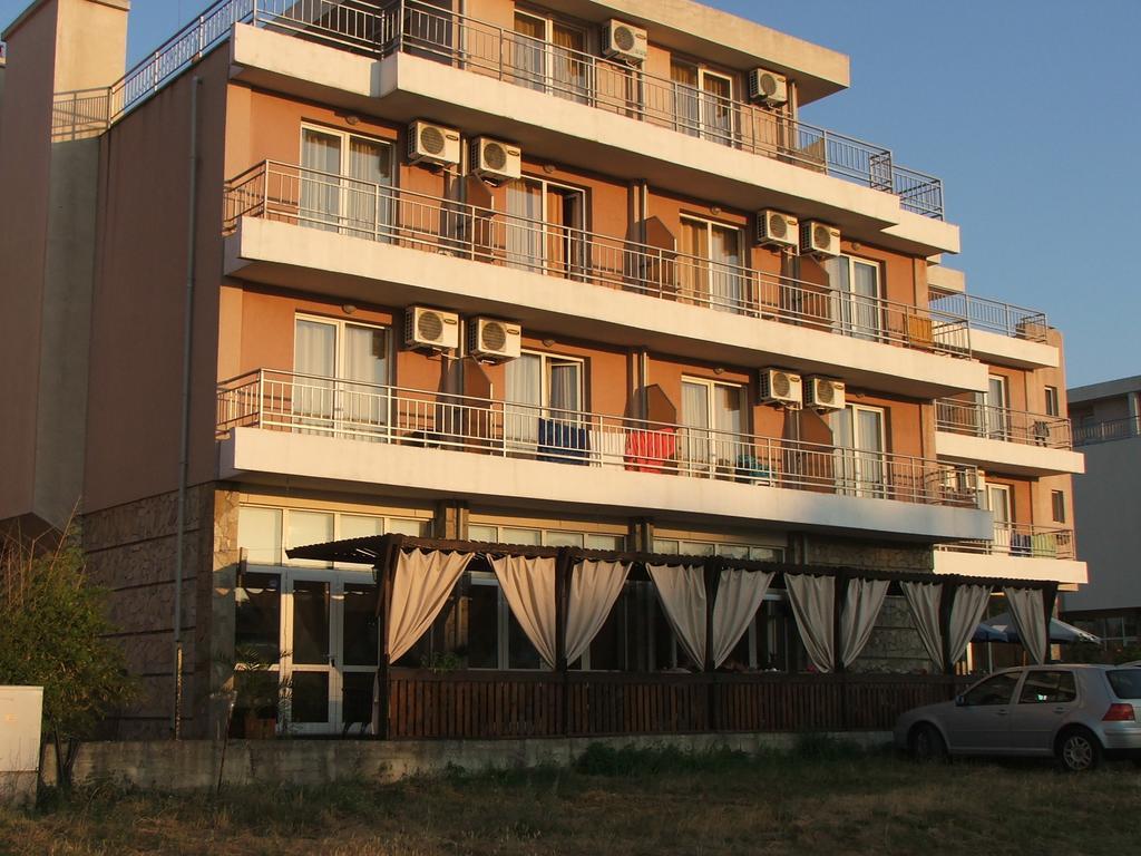 Guest House Compass Lozenec Exteriér fotografie