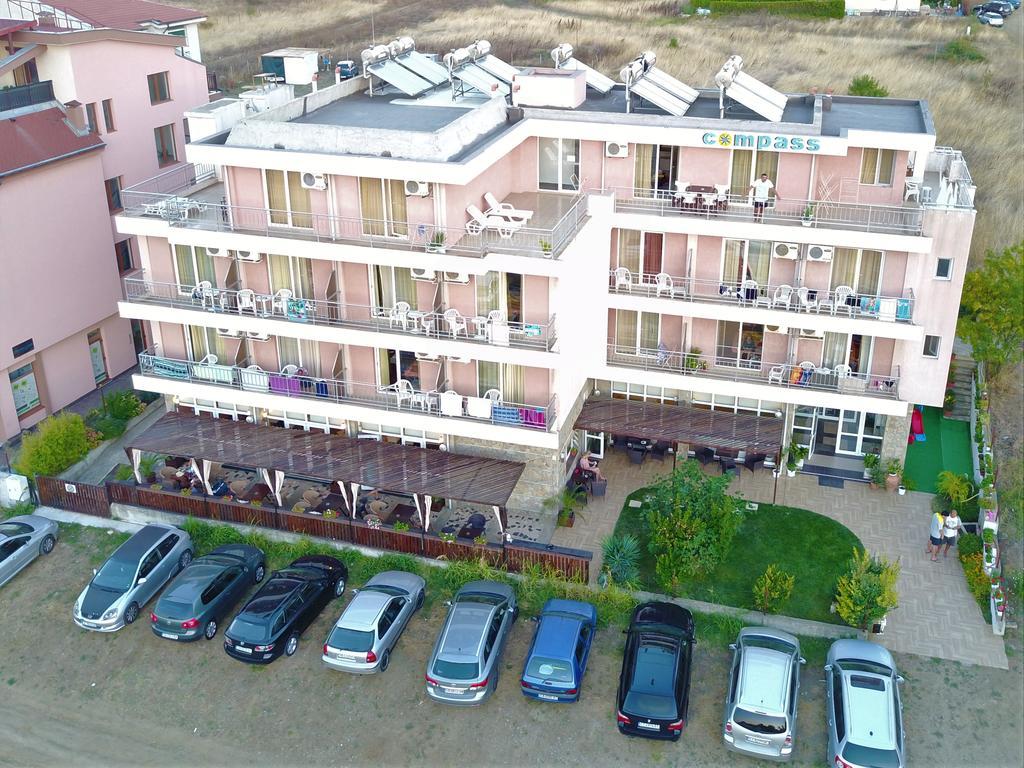 Guest House Compass Lozenec Exteriér fotografie