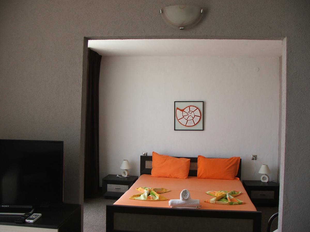 Guest House Compass Lozenec Exteriér fotografie